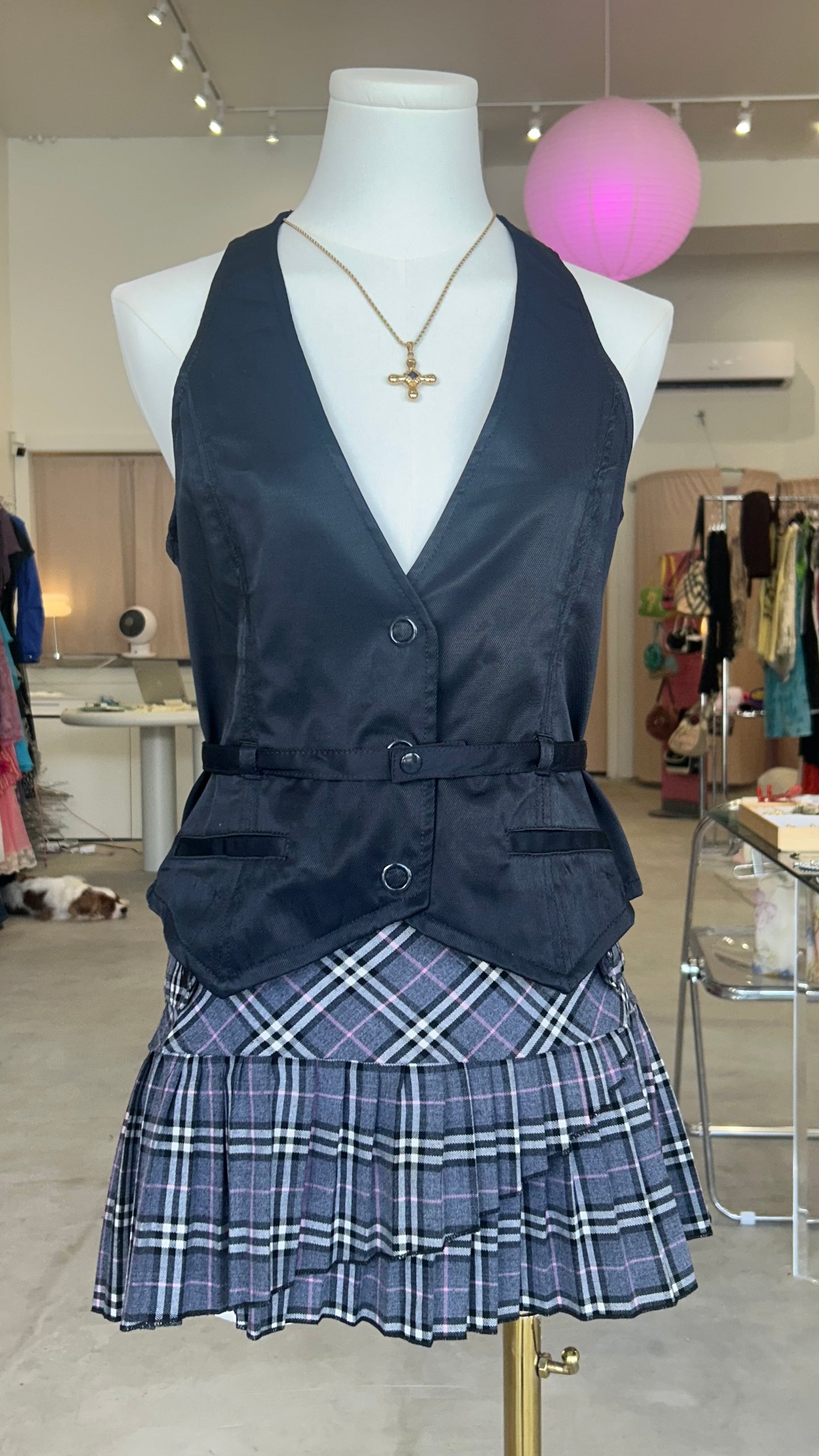 Ming Suit Black Vest