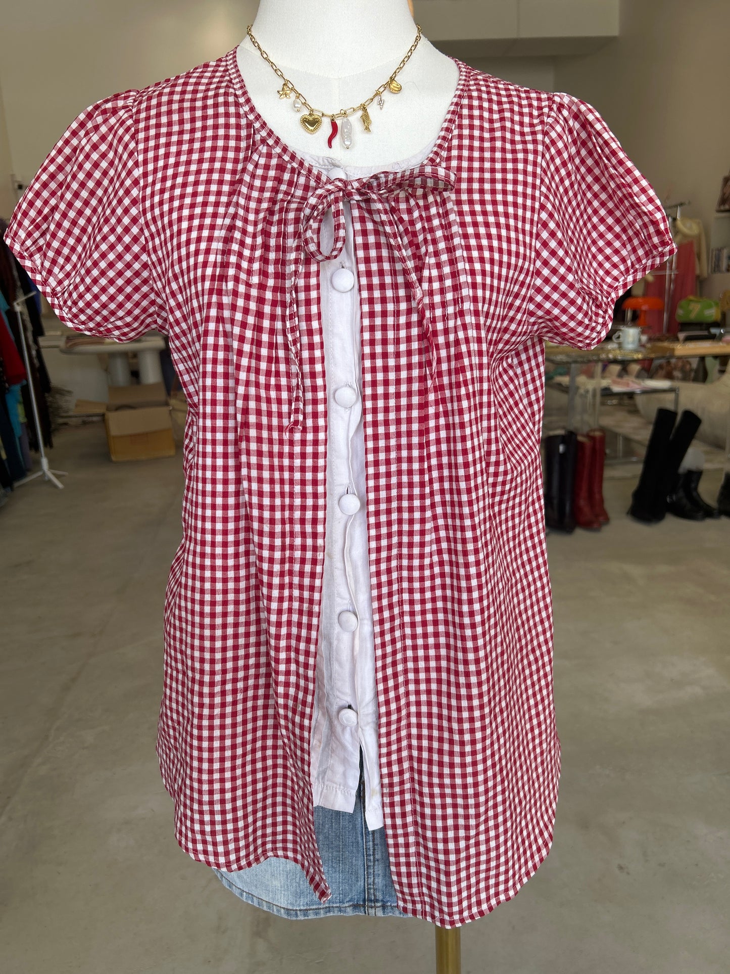 Red & White Plaid button down shortsleeved pleated white insert
