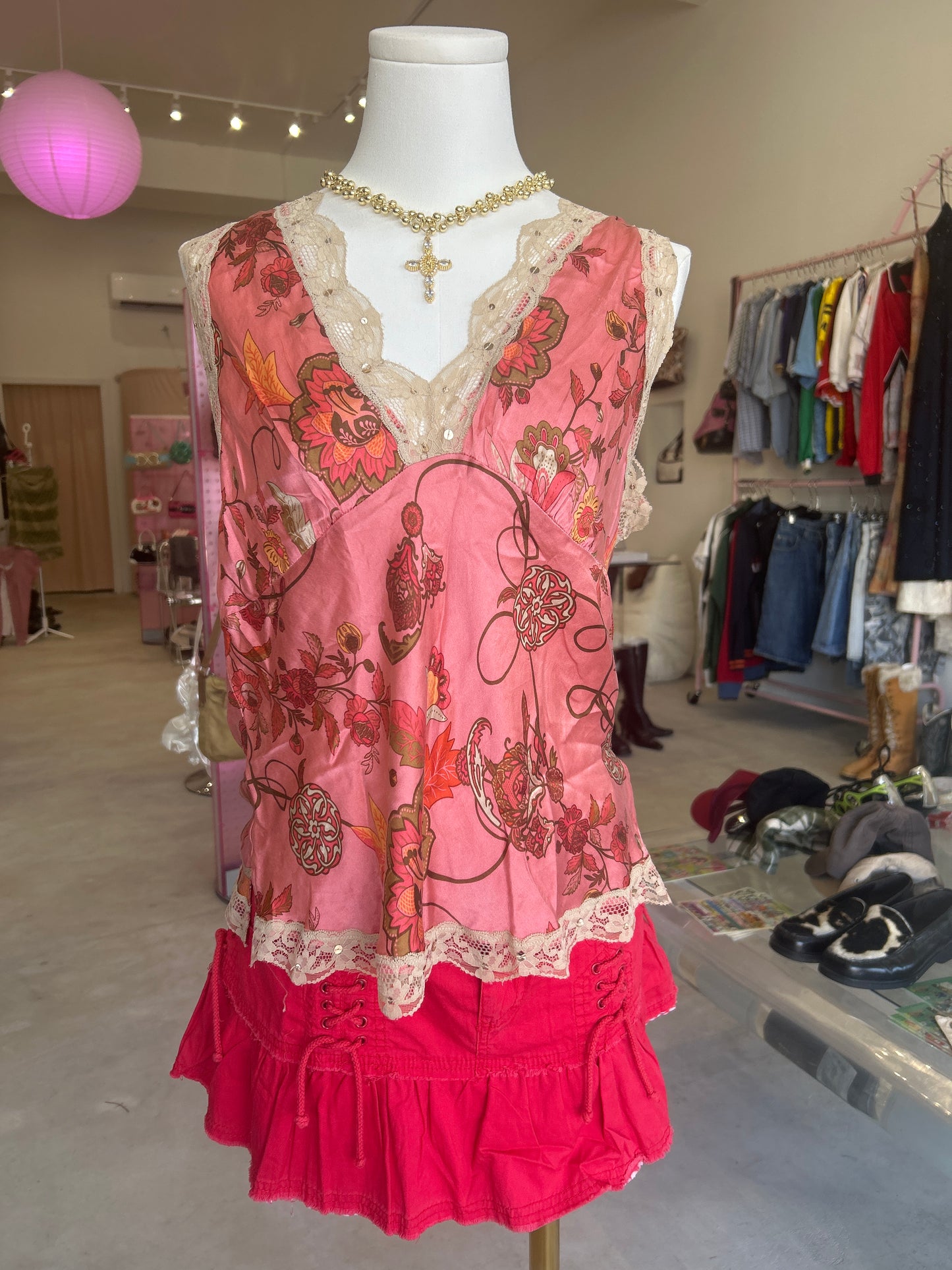 Daisy Fuentes Pink Printed Silk w/ Lace Trim Sleeveless Top