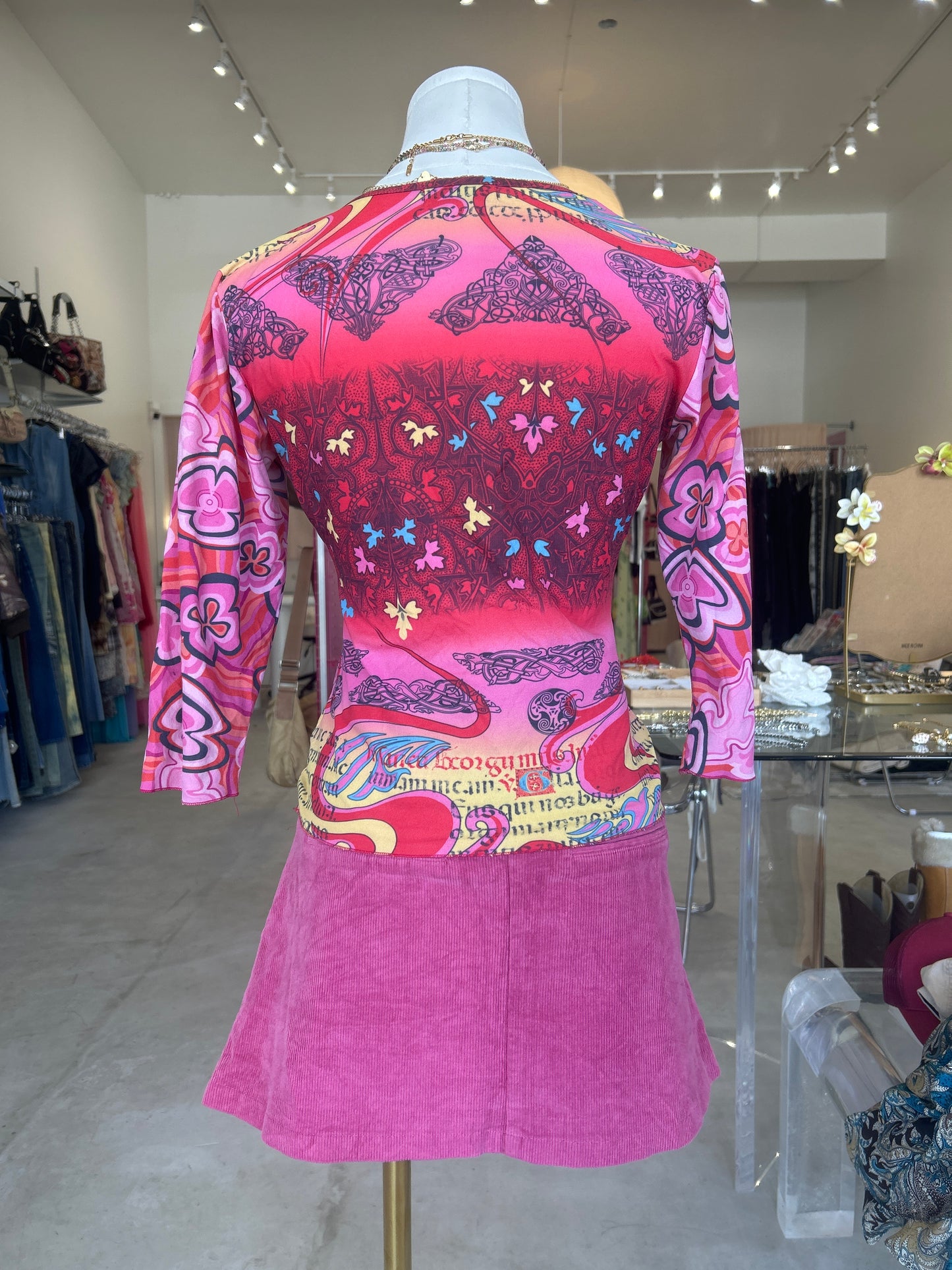 ONLY Jeans Wear Red Multi Printed Mid Sleeve Top