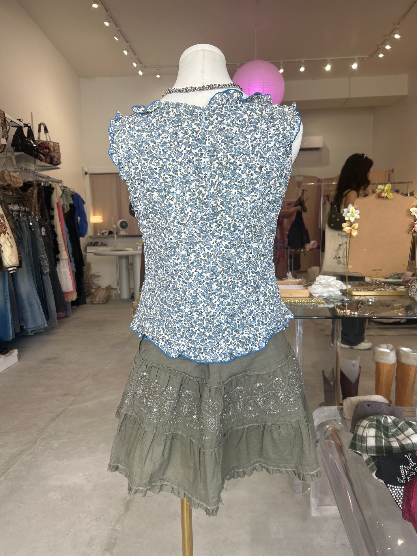 Amo amas ama Blue Floral Textured Sleeveless Top