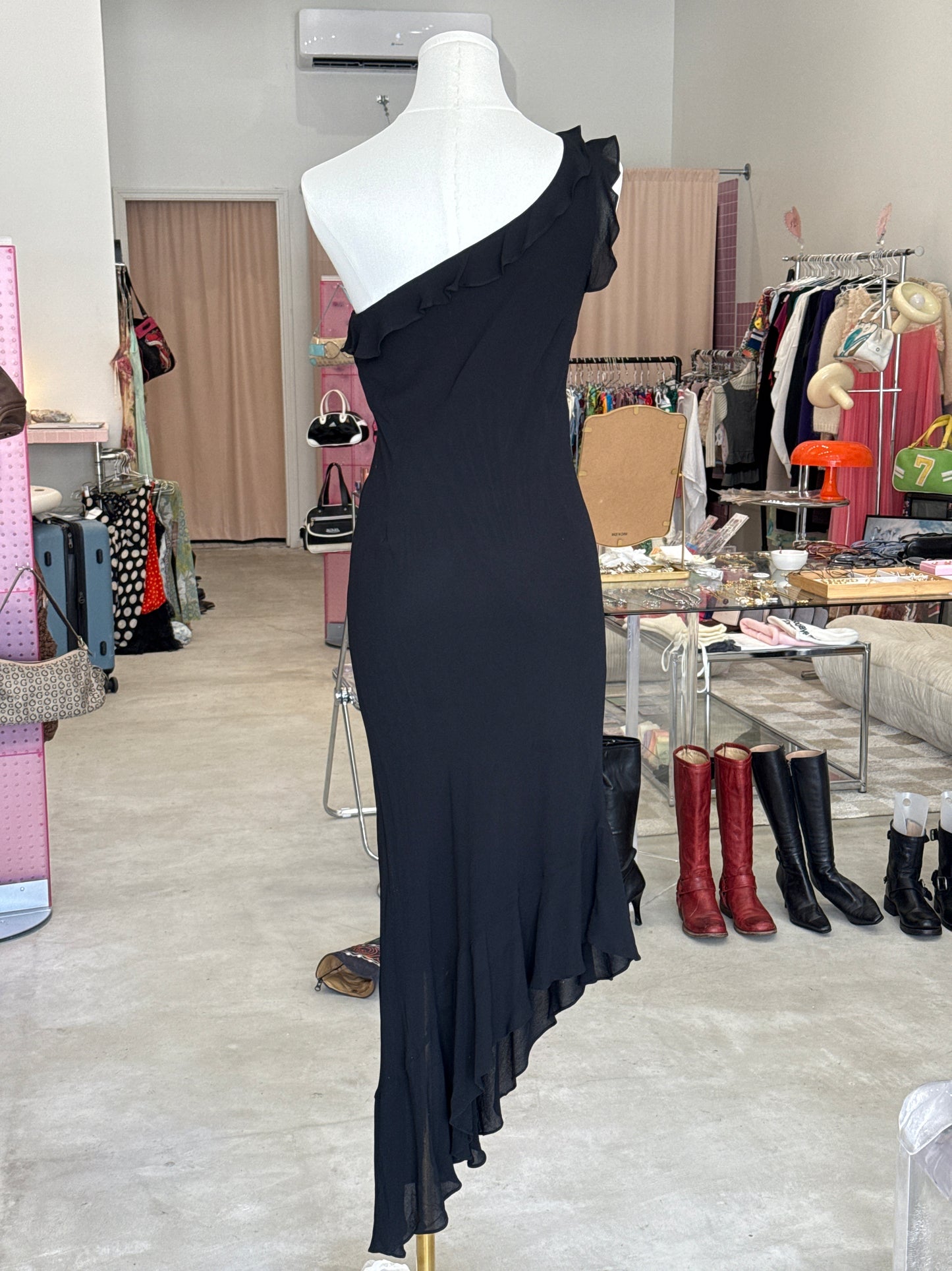 Black One-Shoulder Long  Asymmetrical Dress