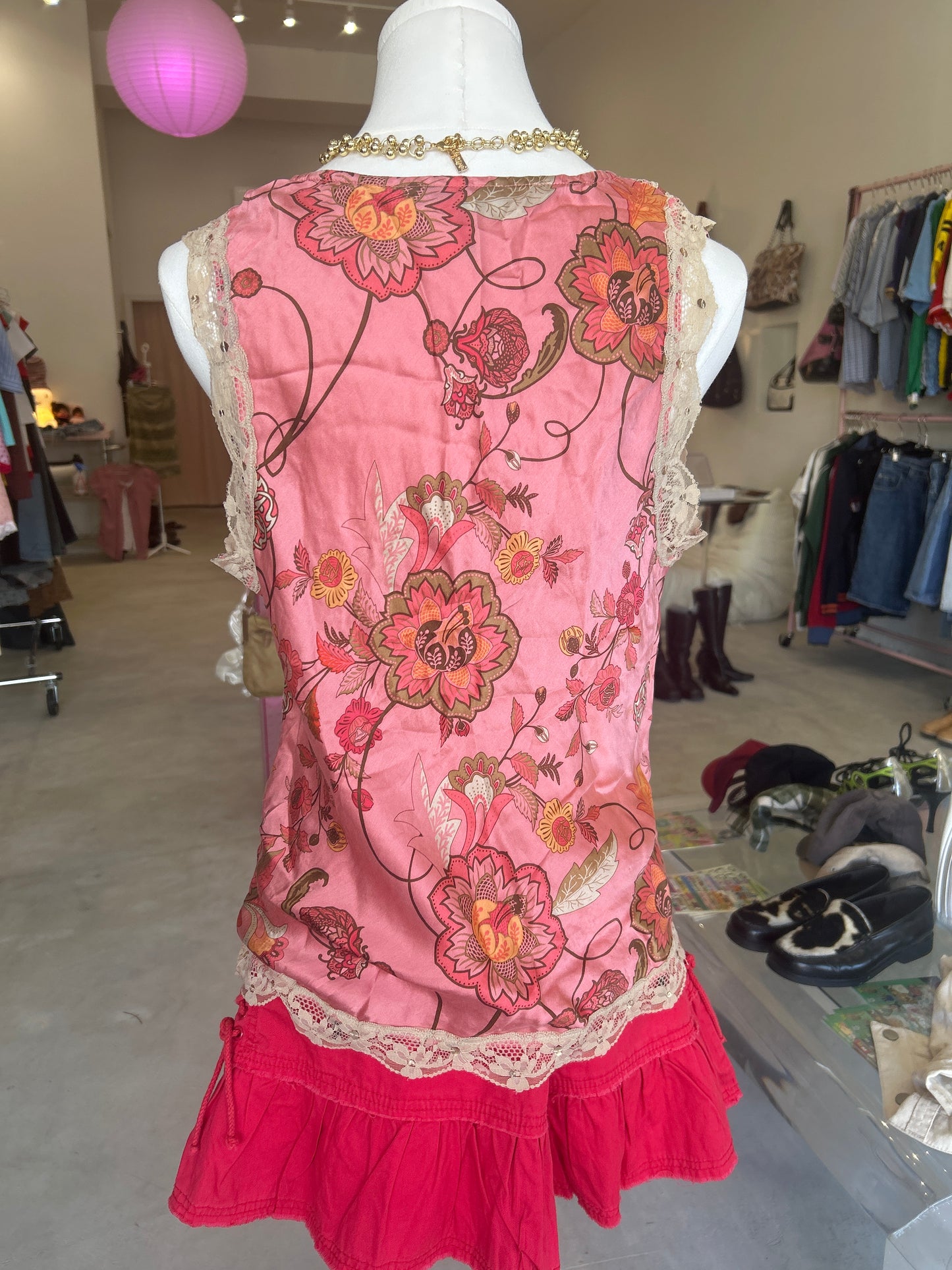 Daisy Fuentes Pink Printed Silk w/ Lace Trim Sleeveless Top